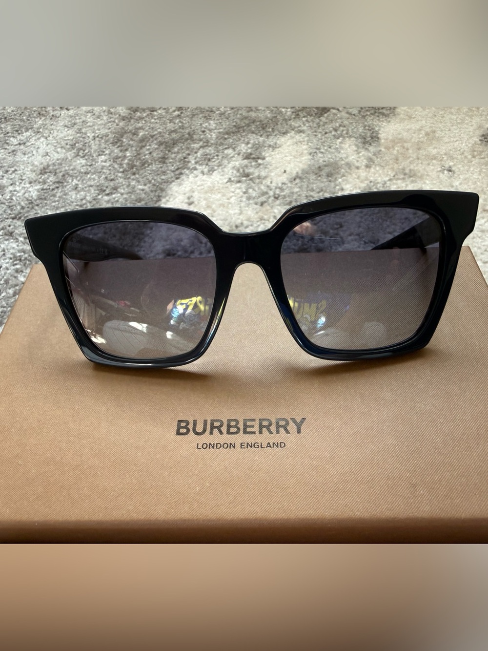 Burberry Blue Gradient Square Sunglasses - Picture 3 of 11